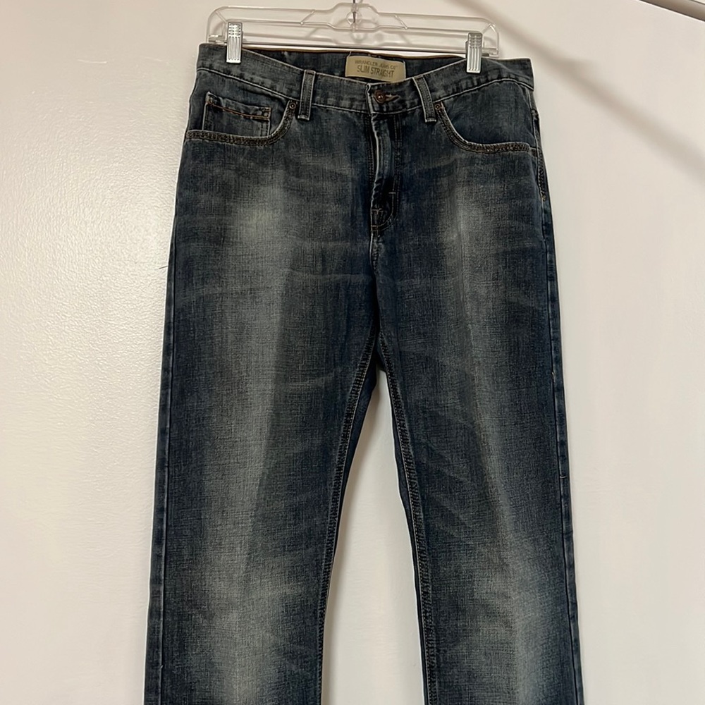 Wrangler Slim Straight Jeans size 32x24